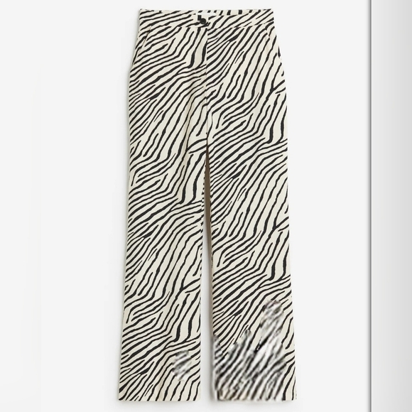 H&M Pants - H&M Zebra Print Flared Pants - Sz 14